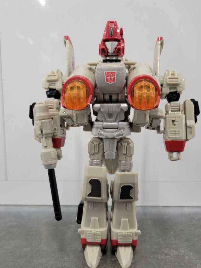 Powerglide 2nd Robot Mode - Hasbro (Universe 2.0) action figure collectible - Main Image 2