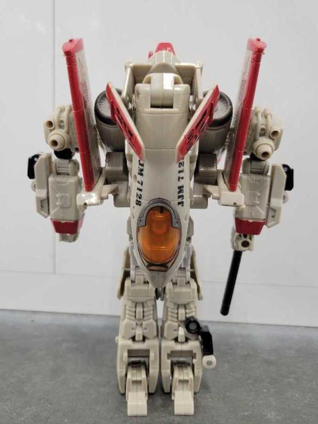 Powerglide 2nd Robot Mode - Hasbro (Universe 2.0) action figure collectible - Main Image 4