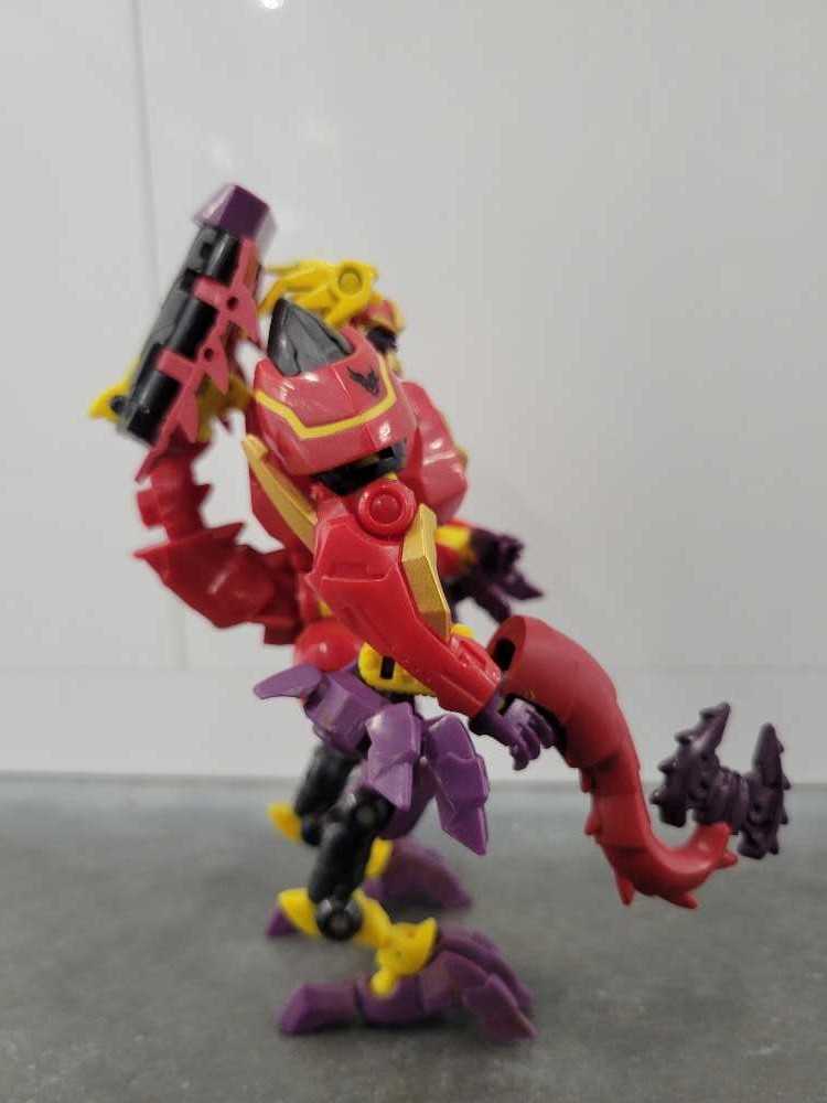 Laserback Robot Mode - Hasbro (Prime Beast Hunters) action figure collectible - Main Image 3