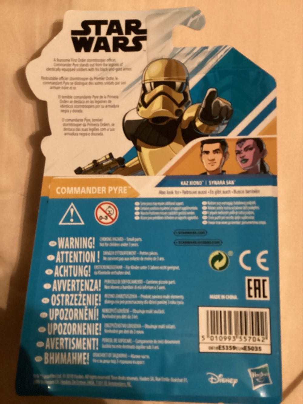 Commander Pyre - Hasbro (Star Wars Resistance) action figure collectible [Barcode 5010993557042] - Main Image 2