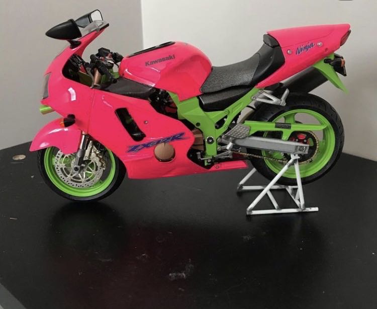 Kawasaki Ninja ZX-12R - Tamiya (Bike) action figure collectible - Main Image 3
