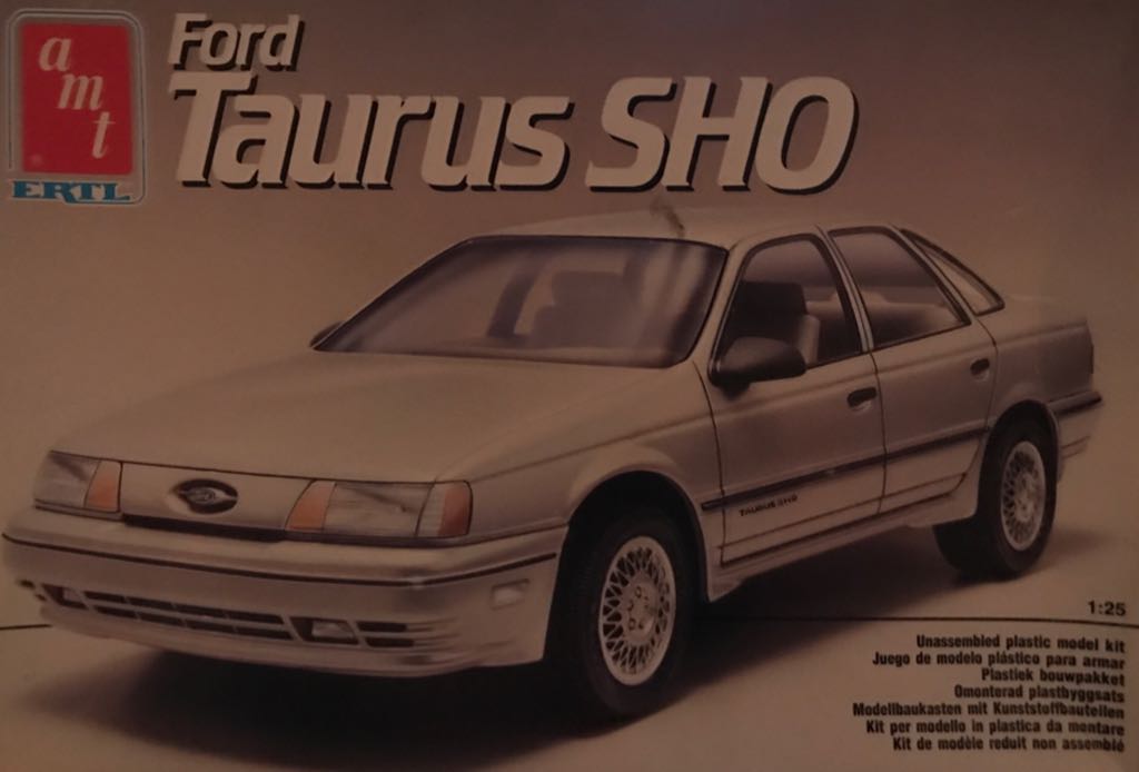 Bruce Wayne Street Jet