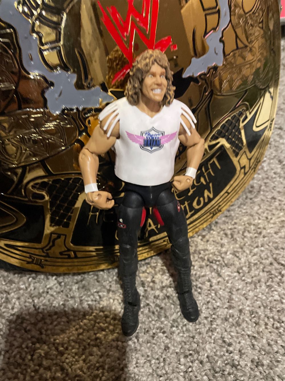 Neca 18” Sin City Hartigan In Black And White With Motion Activated Sound