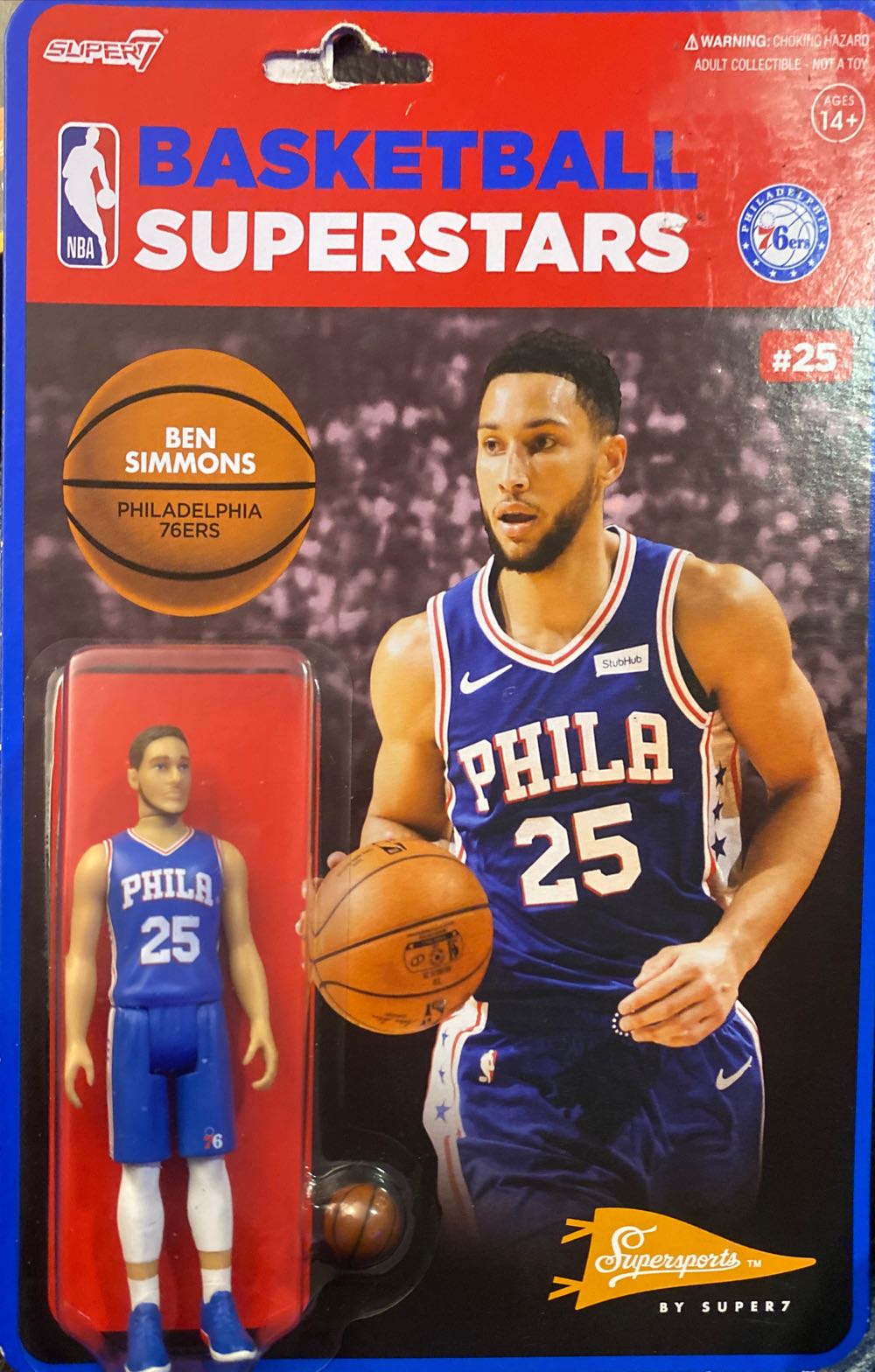 Basketball Superstars  action figure collectible [Barcode 840049806061] - Main Image 2