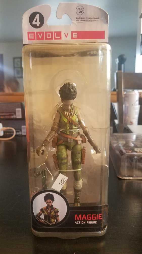 Evolve - Maggie - Funko (Evolve Legacy Collection) action figure collectible [Barcode 849803065171] - Main Image 2