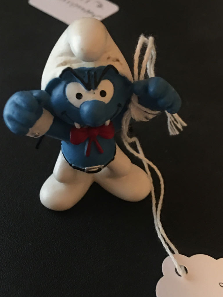 Smurfs: Dracula Smurf  action figure collectible - Main Image 1