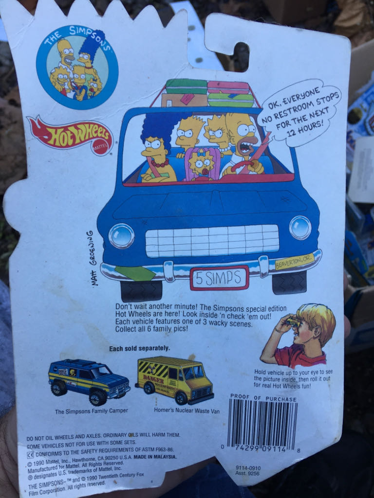 The Simpsons Palmers nuclear waste Van  action figure collectible [Barcode 074299091148] - Main Image 2