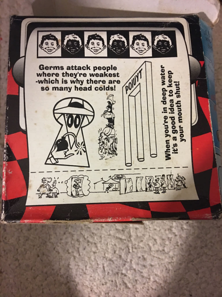 Mad Toilet Paper  action figure collectible - Main Image 2