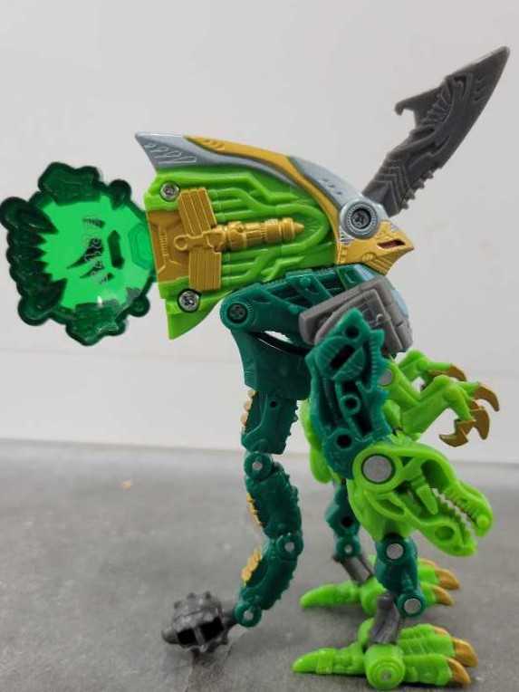 Undermine - Hasbro (Cybertron) action figure collectible - Main Image 3