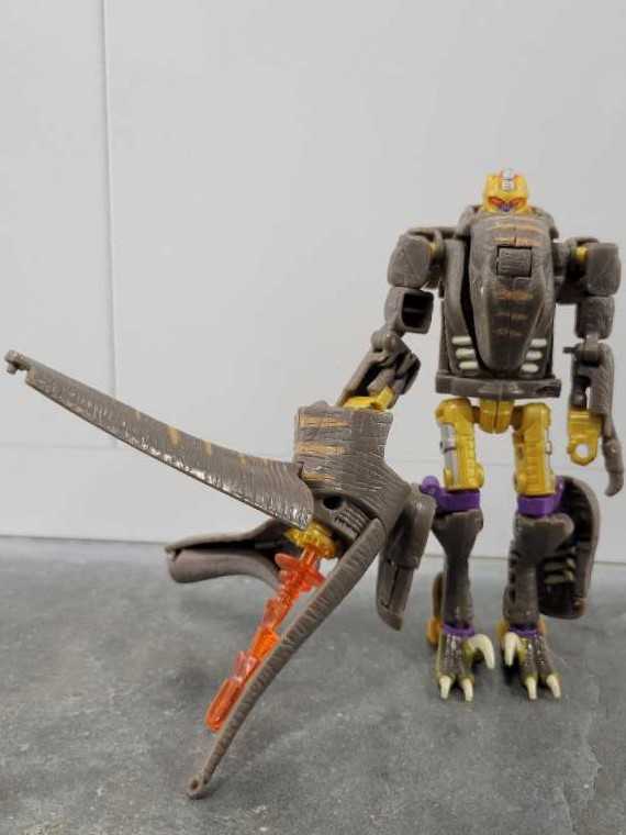 Dinobot Robot Mode 3rd  - Hasbro (Universe 2.0) action figure collectible - Main Image 2