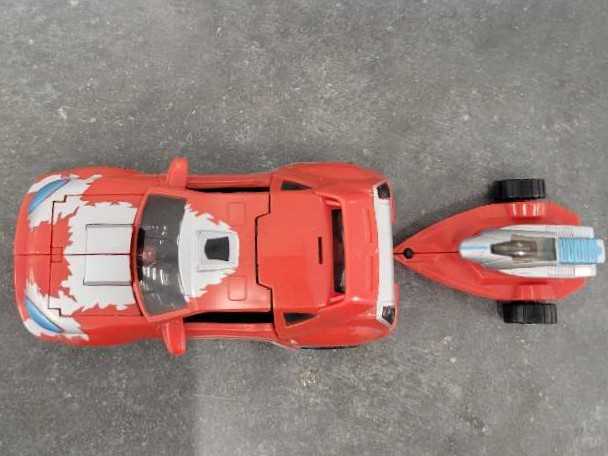 Cliffjumper Vehicle Mode  - Hasbro (Classics) action figure collectible - Main Image 2