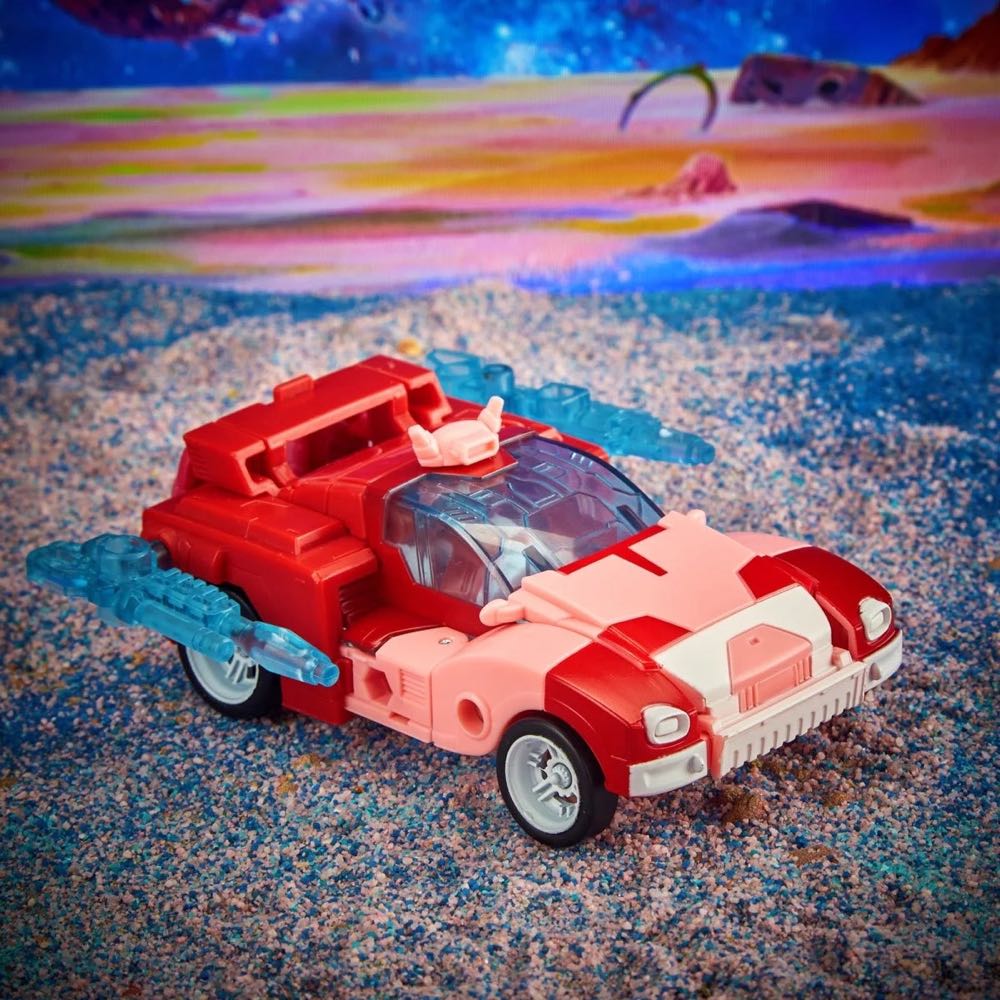 Elita-1 Legacy Deluxe Class - Hasbro (Transformers) action figure collectible - Main Image 2