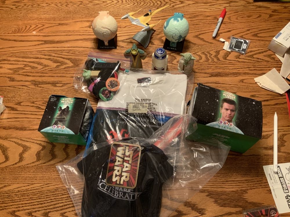 Game- Star Wars Lunch Box W/ Cookie Cutters  (Power Of The Force) action figure collectible [Barcode 610290028372] - Main Image 2