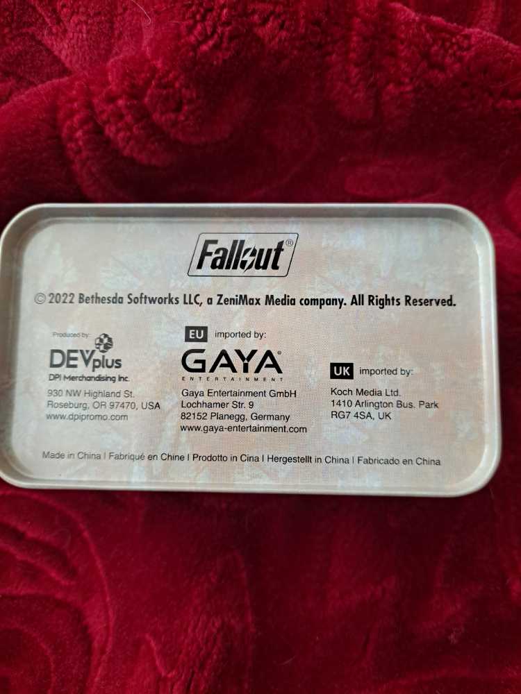 Nuka Cola Caps - Bethesda (Fallout) action figure collectible - Main Image 2