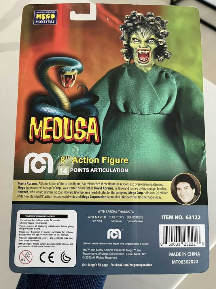 Mego Medusa - MEGO Corp. (Horror) action figure collectible [Barcode 850033232226] - Main Image 2