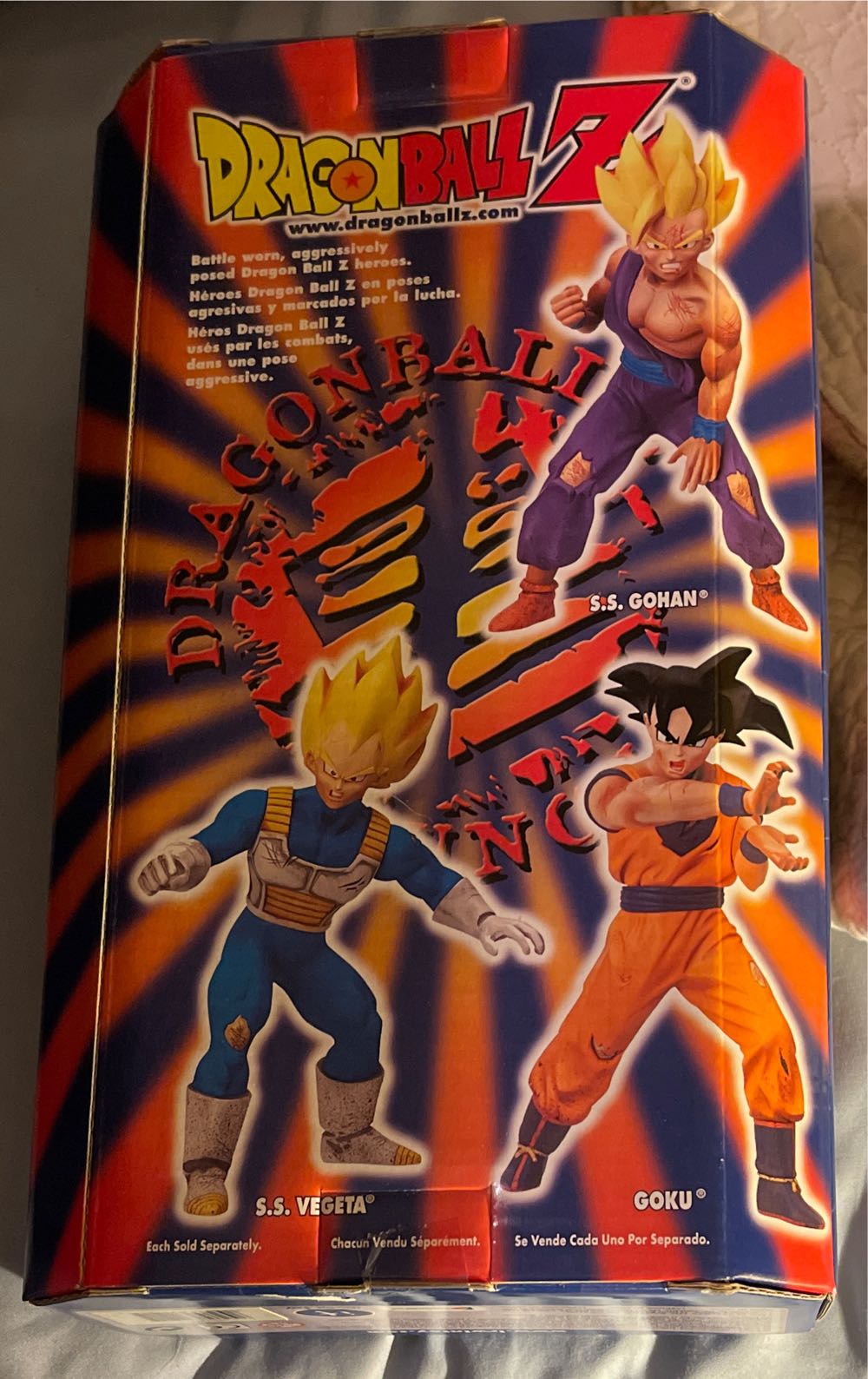Dragonball Z Collector’s Edition Goku - Irwin Toy action figure collectible [Barcode 069545711215] - Main Image 2