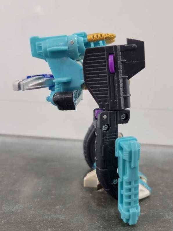 Shortround Short Round - Hasbro (Cybertron) action figure collectible - Main Image 3