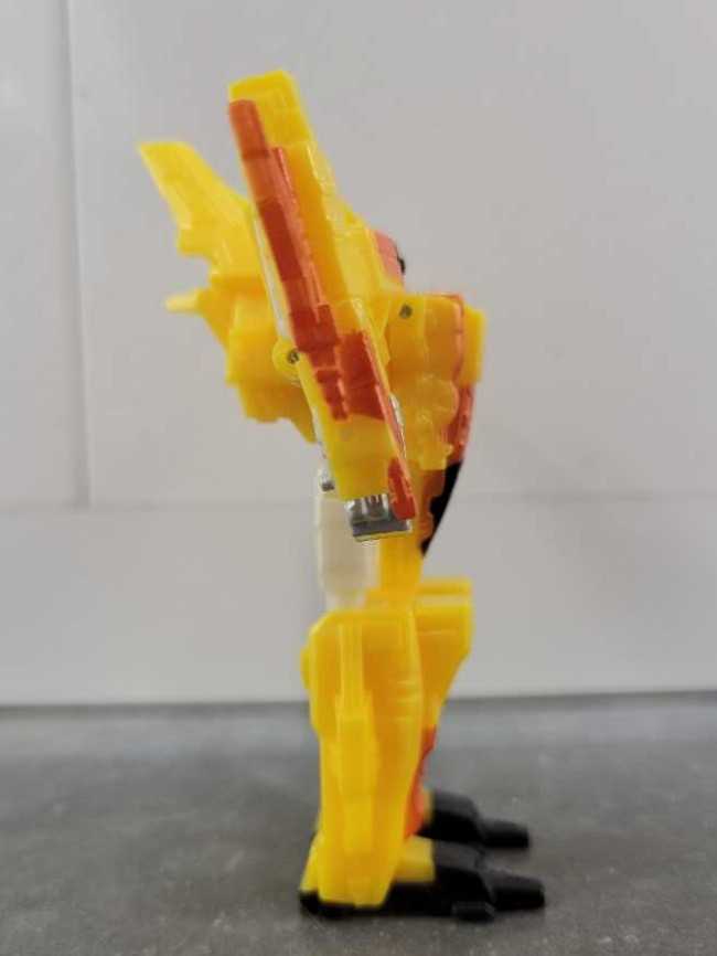 Sunstorm Robot Mode - Hasbro (Cybertron) action figure collectible - Main Image 3