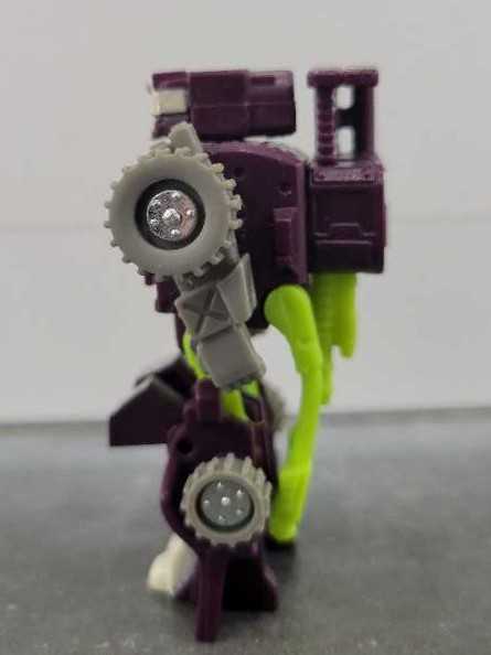 Kobushi VS Landslide - Hasbro (Cybertron) action figure collectible - Main Image 4