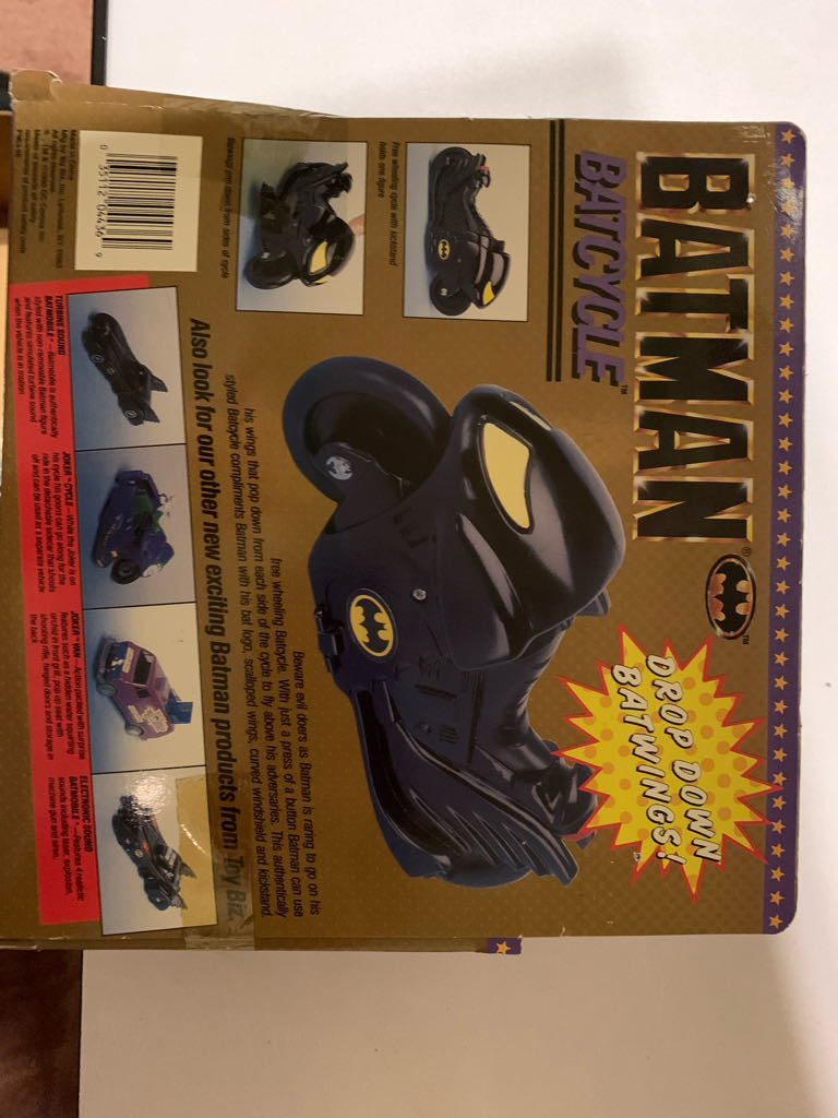 Batman Batcycle - Toybiz (All-Star Batman) action figure collectible [Barcode 035112044369] - Main Image 2