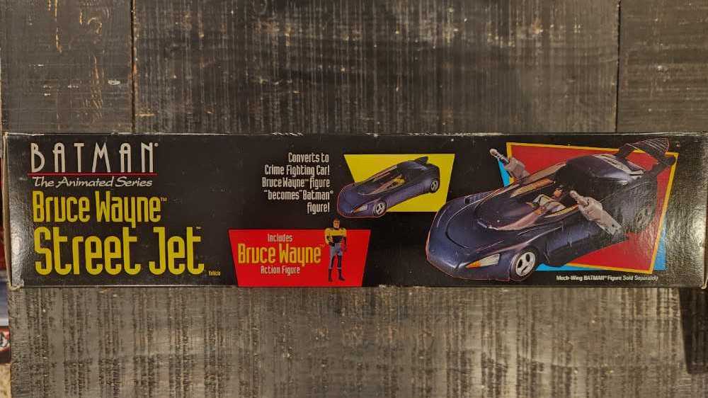 Bruce Wayne Street Jet - Kenner (Batman The Animated Series) action figure collectible [Barcode 076281635514] - Main Image 3