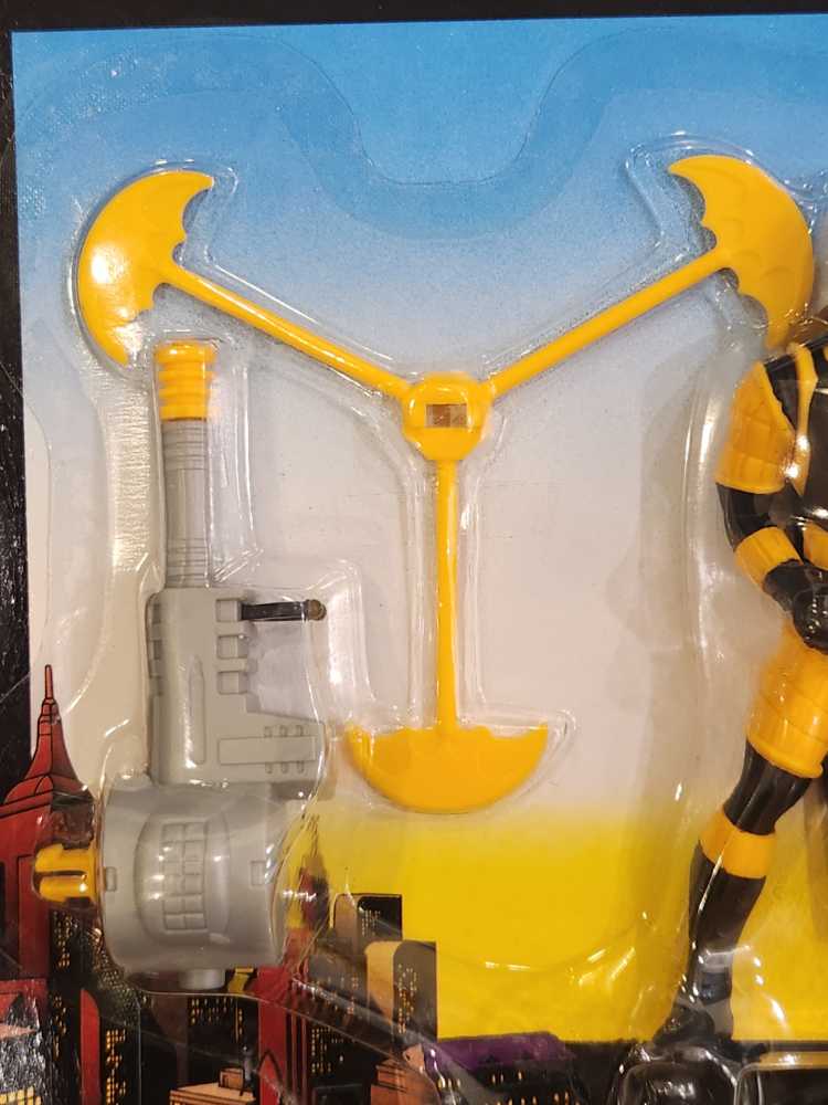 Robin (Bola Trap) - Kenner (Batman: The Animated Series) action figure collectible [Barcode 076281641348] - Main Image 4