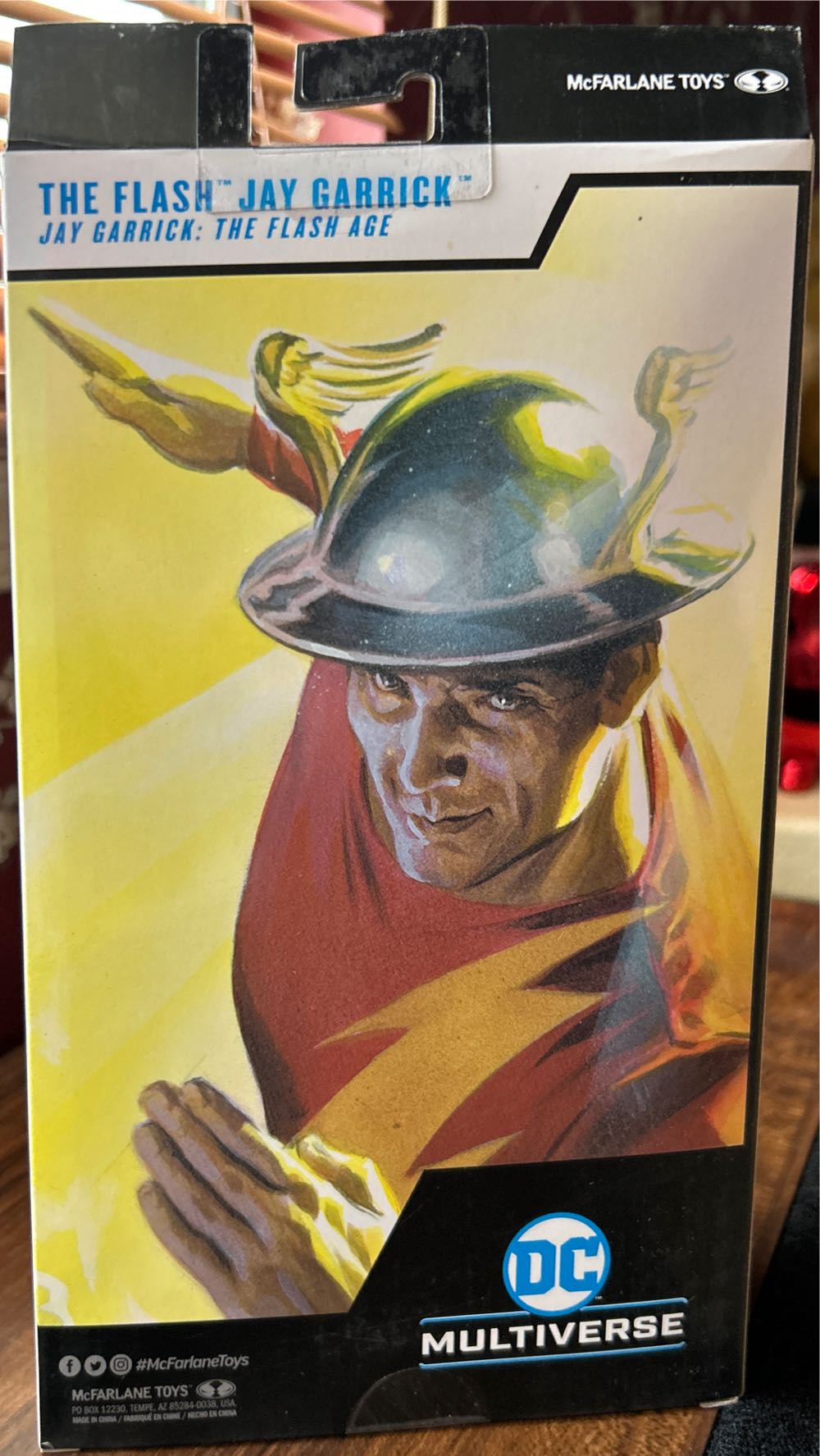 The Flash (Jay Garrick)- DC Multiverse - McFarlane Toys (DC Comics) action figure collectible [Barcode 787926152968] - Main Image 4