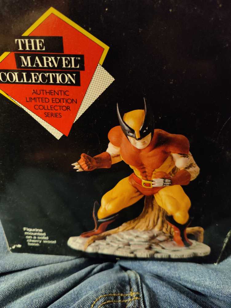 Wolverine  (The Marcel Collection) action figure collectible - Main Image 2