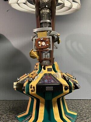 Halo - Mega Construx - Forerunner Ring Installation