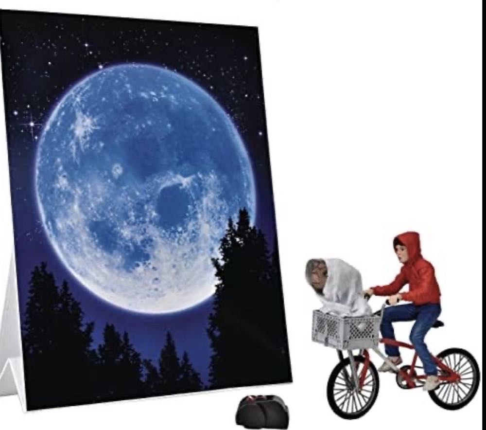 E.T.: E.T. & Elliott with Bicycle - Neca (E.T. The Extra-Terrestrial) action figure collectible [Barcode 634482550656] - Main Image 2