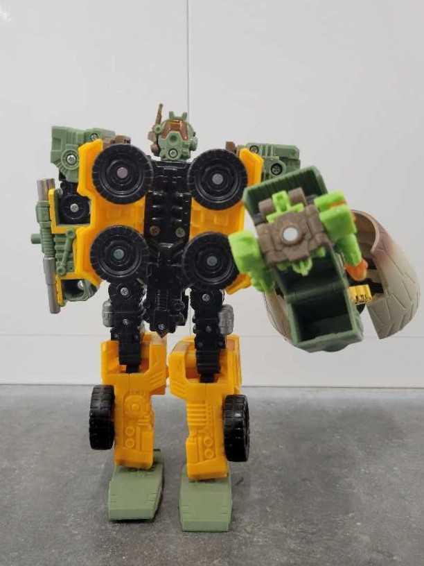Heavy Load With Drill Bit Drillbit Robot Mode - Hasbro (Universe 2.0) action figure collectible - Main Image 4