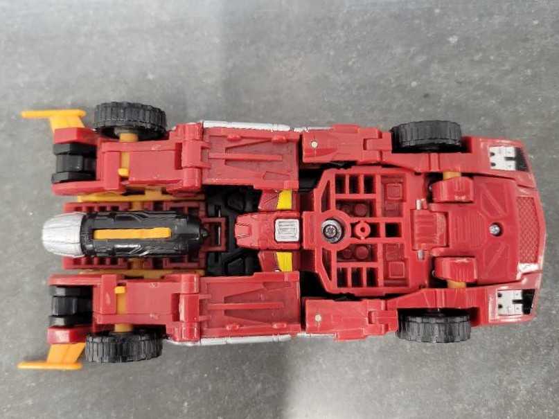 Rodimus Hot Rod Hotrod Vehicle Mode Missing Missile - Hasbro (Classics) action figure collectible - Main Image 4