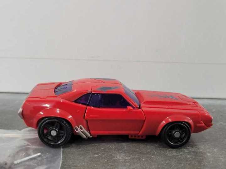 Cliffjumper Terrocon - Hasbro (Prime First Edition) action figure collectible - Main Image 3