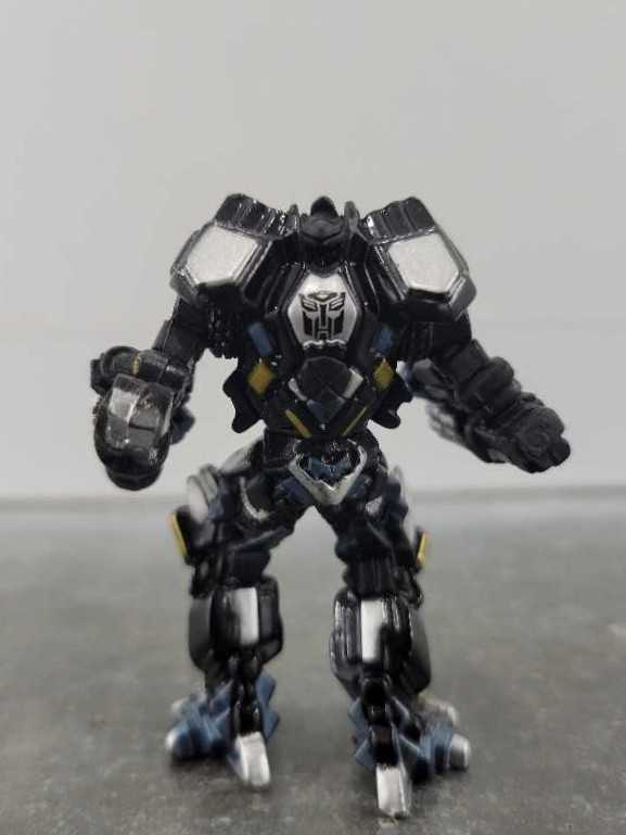 Ironhide With Deep Desert Brawl - Galoob (Titanium 3”) action figure collectible - Main Image 3
