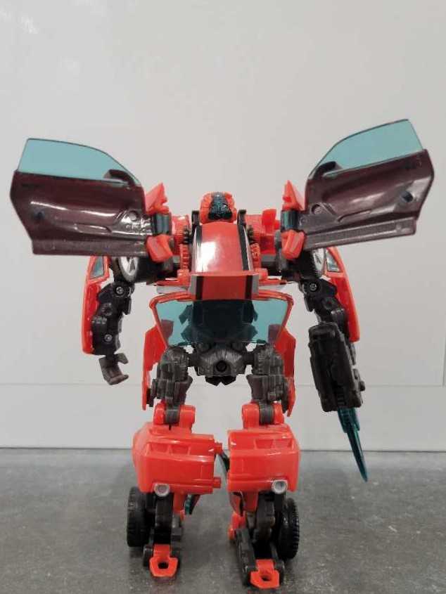 Cliffjumper 2nd Robot Mode - Hasbro (Movie) action figure collectible - Main Image 4