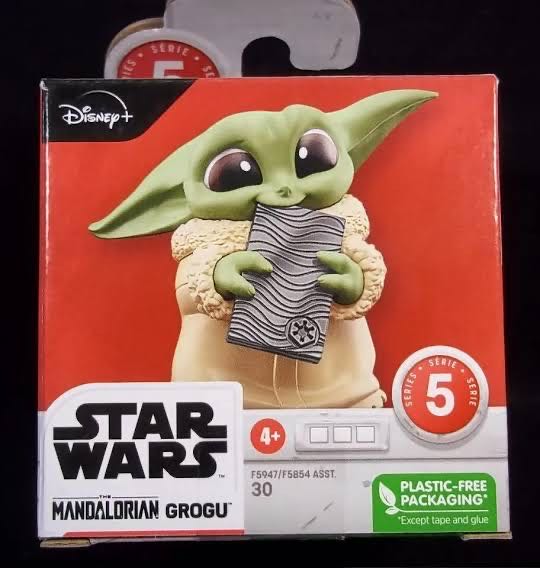 Grogu (with Beskar) - Disney / Hasbro (Bounty Collection 2” 2020- Now: Series 5) action figure collectible [Barcode 5010994137601] - Main Image 2