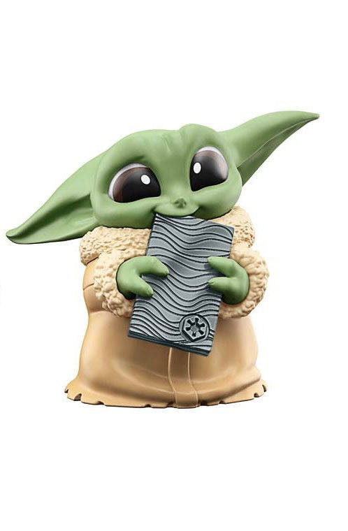 Grogu (with Beskar) - Disney / Hasbro (Bounty Collection 2” 2020- Now: Series 5) action figure collectible [Barcode 5010994137601] - Main Image 3