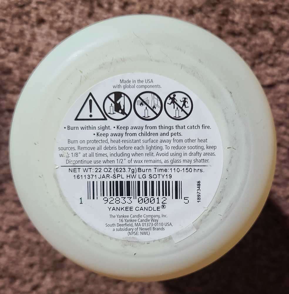 CANDLE: Summer Yankee One Together  - Miracle Flower 2019 - Yankee Candle action figure collectible - Main Image 2