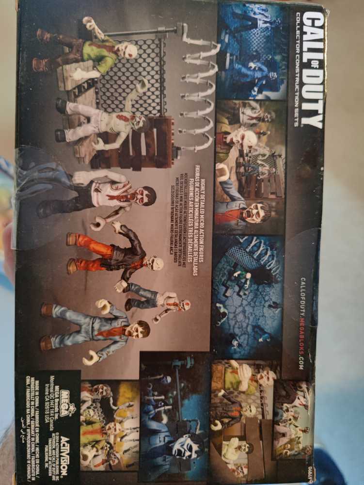 Call Of Duty : Zombie Outbreak - Mega Bloks (Call or Duty) action figure collectible [Barcode 065541068490] - Main Image 2