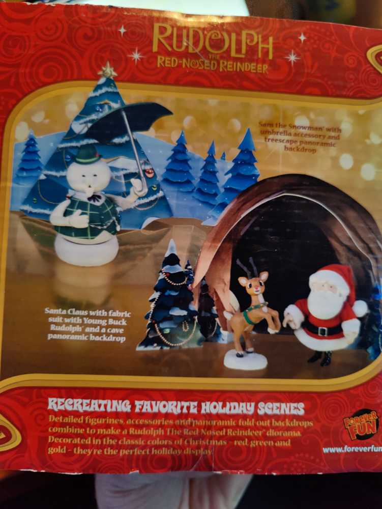 Sam the Snowman - The Rudolph Co. (Rudolph the Red-Nosed Reindeer) action figure collectible [Barcode 879104014332] - Main Image 2