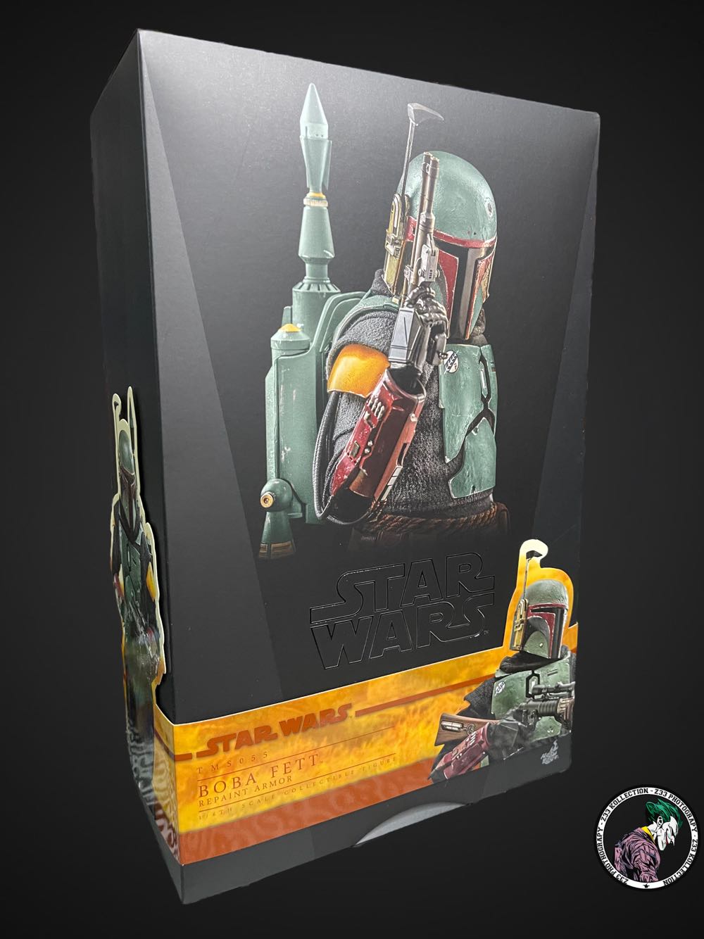 Boba Fett (Repaint Armor) - Hot Toys (The Book Of Boba Fett) action figure collectible - Main Image 4