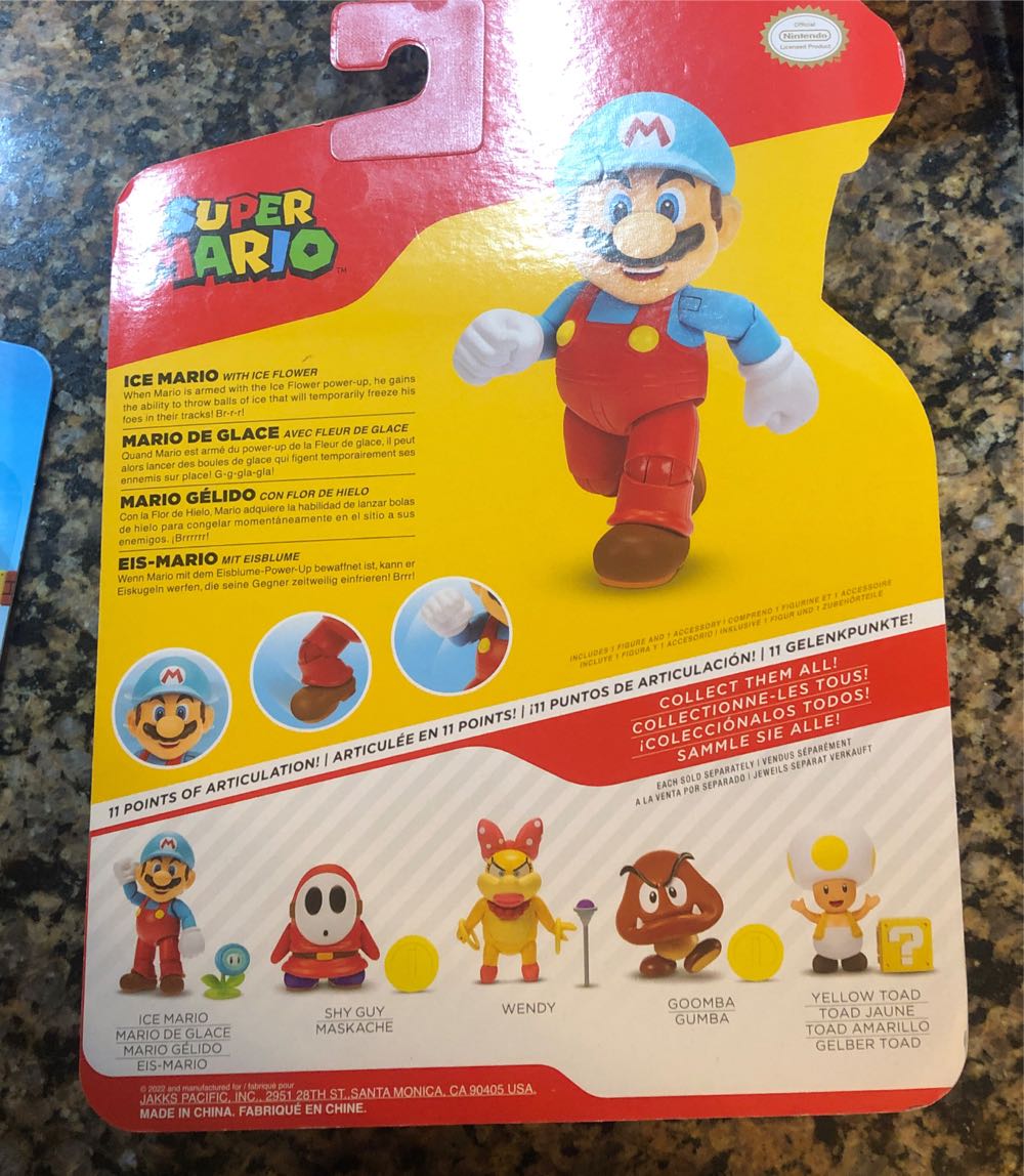 Ice Mario - Jakks action figure collectible [Barcode 192995415447] - Main Image 2