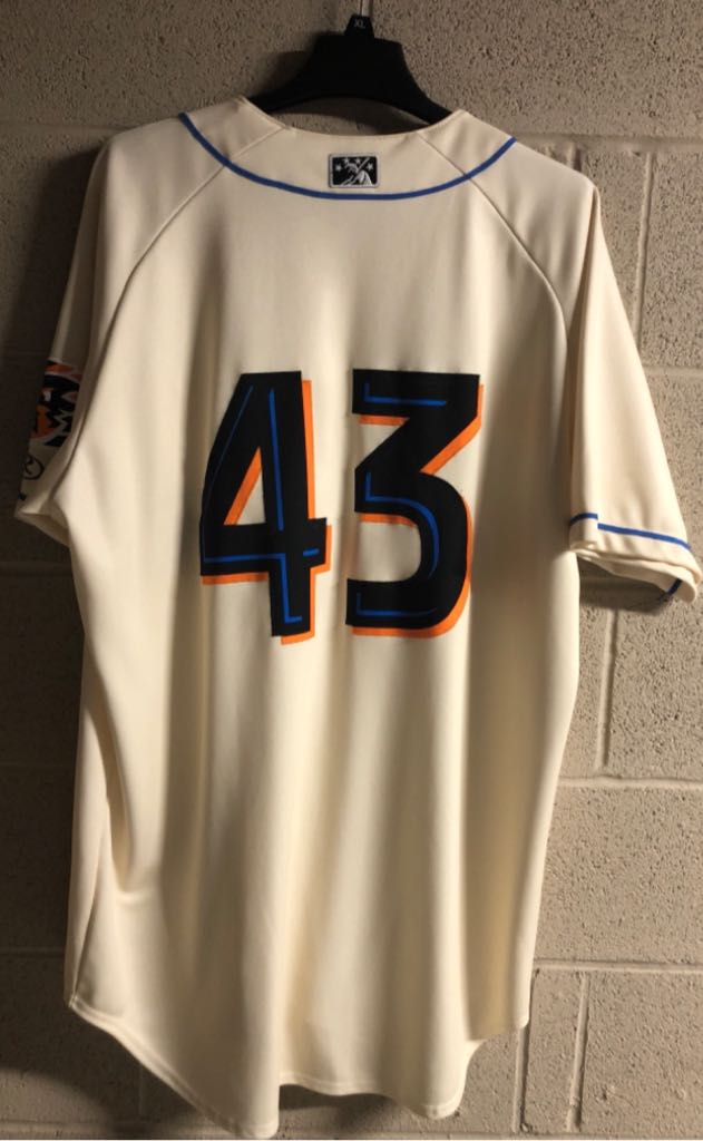 Cream  (Akron Aeros/Rubberducks) action figure collectible - Main Image 2