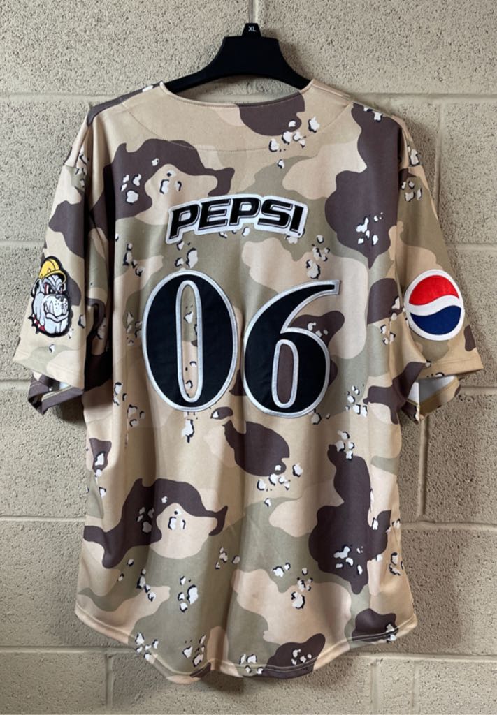 Camoflague Pepsi  (Mahoning Valley Scrappers) action figure collectible - Main Image 2