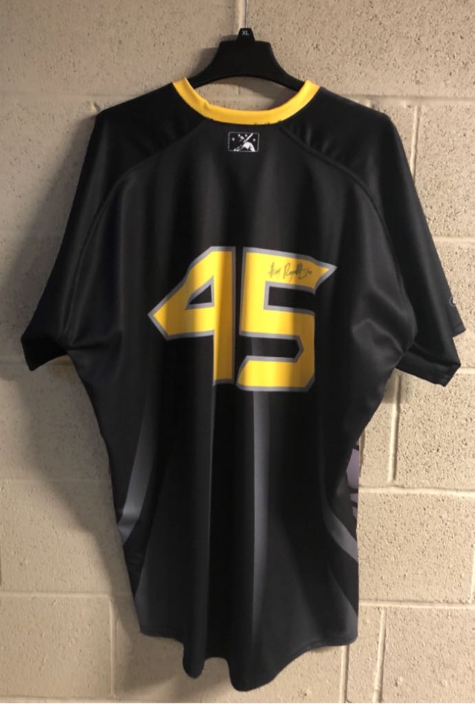 Batman - Signed  (Mahoning Valley Scrappers) action figure collectible - Main Image 2