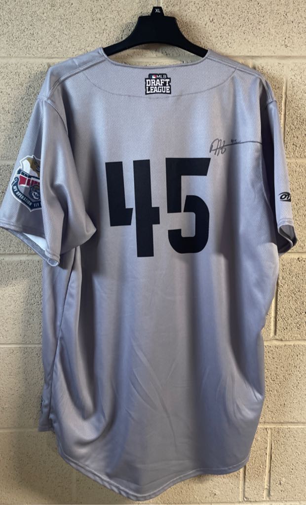 Youngstown Air Force - Signed  (Mahoning Valley Scrappers) action figure collectible - Main Image 2