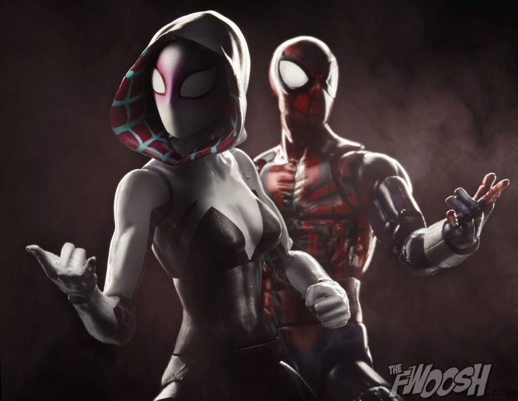 Spider-Gwen - Hasbro (Spider-Man: Edge of the Spider-Verse) action figure collectible [Barcode 630509397372] - Main Image 2