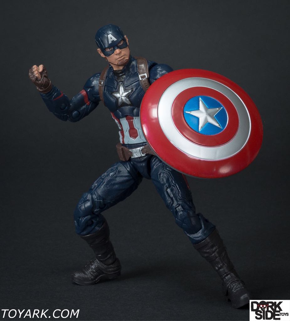 Civil War Captain America - Hasbro (Marvel Legends) action figure collectible [Barcode 630509401802] - Main Image 2