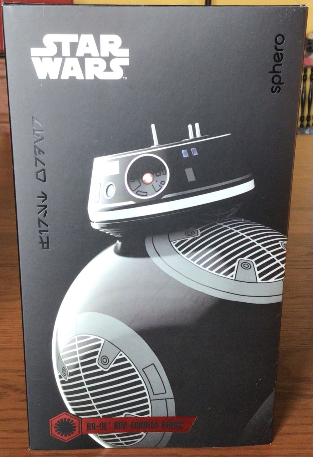 Star Wars Sphero Bb-9e App-enabled Droid With Trainer - Sphero (Star Wars) action figure collectible [Barcode 817961020325] - Main Image 3