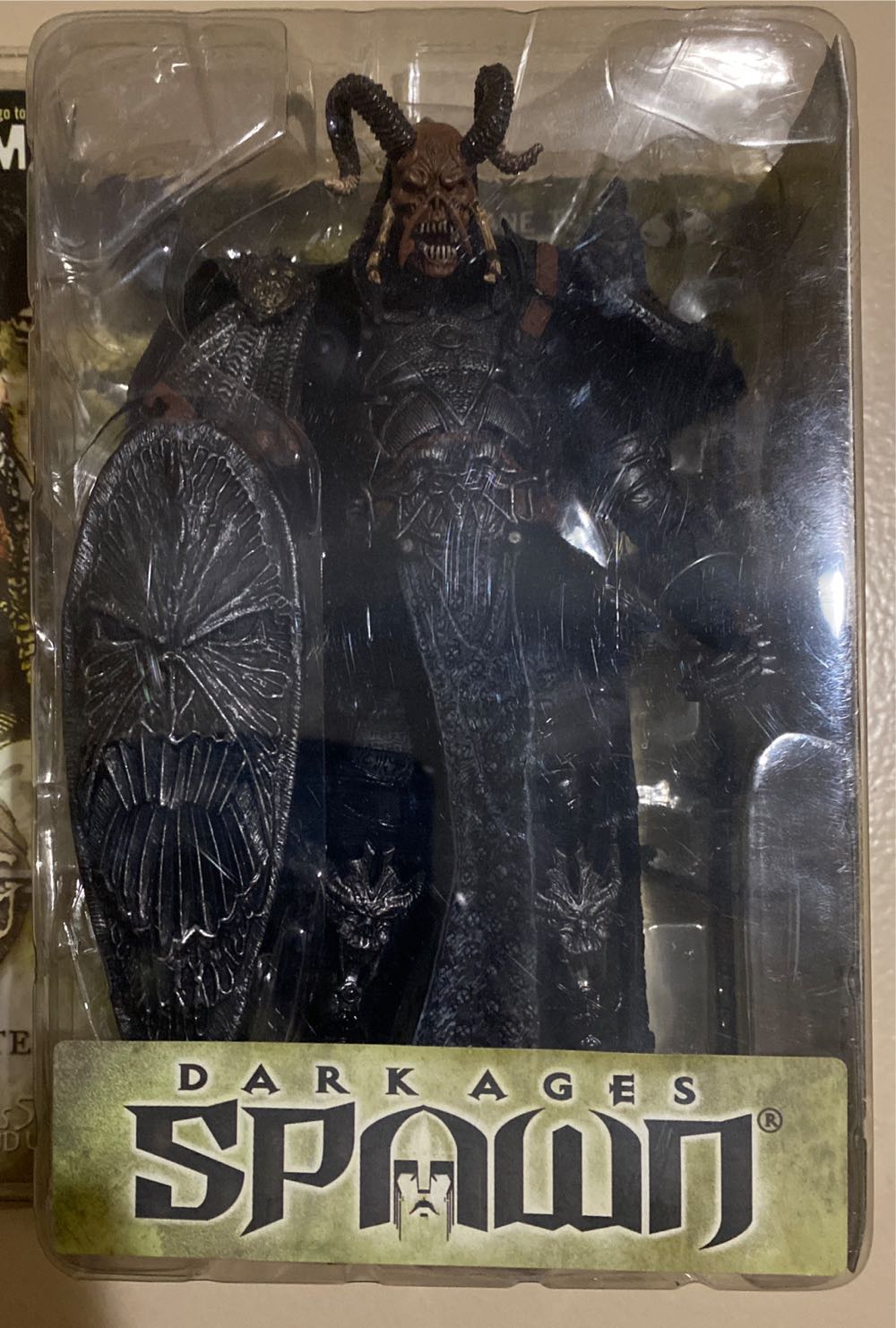 Spawn Dark Ages Skullsplitter - Mcfarlene Toys action figure collectible - Main Image 1